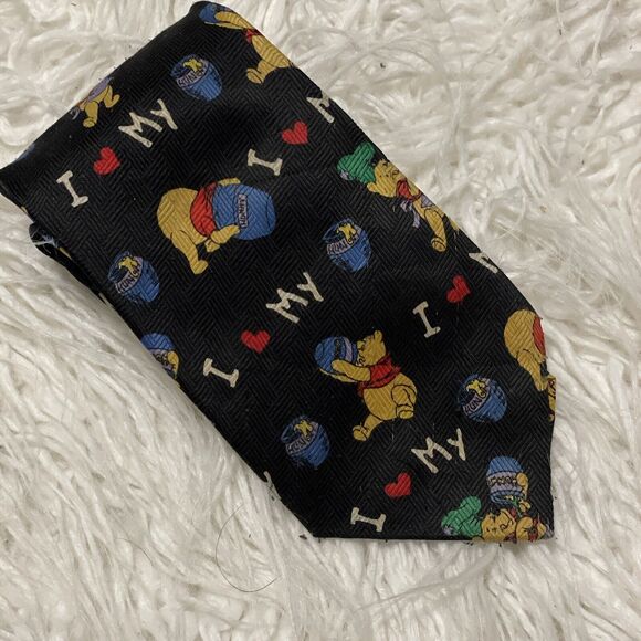 Winnie The Pooh Neck Tie 100% Polyester Vintage Disney - Picture 1 of 4